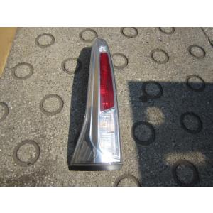 セレナ C26 左テールランプ  26555-1VA0A