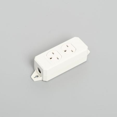 アメリカン電機 KU0710 平刃形 OAタップ2ケ口 コ-ドナシ