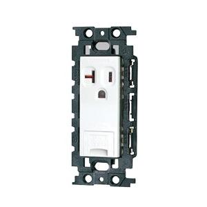 東芝ライテック NDG2486EN(WW) アースターミナル付15・20A兼用接地コンセント