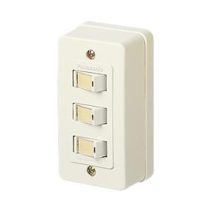 パナソニック WS3910W 露出スイッチ 3連タンブラスイッチ(カード付)