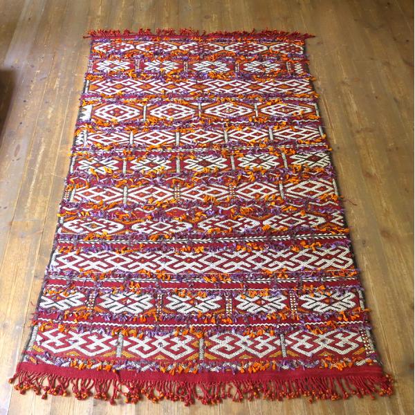 オールドキリム モロッコ　ベニムティル Beni M'Tir 160x97cm 女性用のマント 装飾...