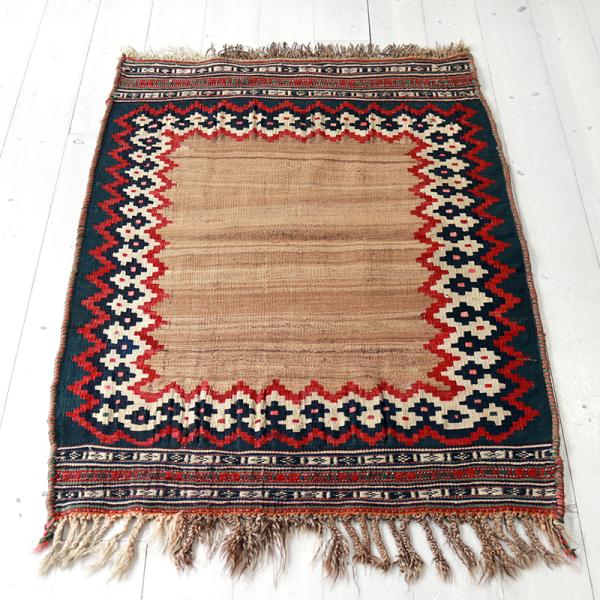 オールドキリム シラーズ  106x72cm ナチュラルカラー エンプティデザイン