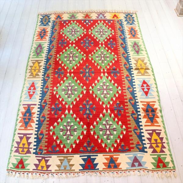 トルコの手織りキリム　カリヨラ 240x145cm 連なるドラゴンのモチーフ