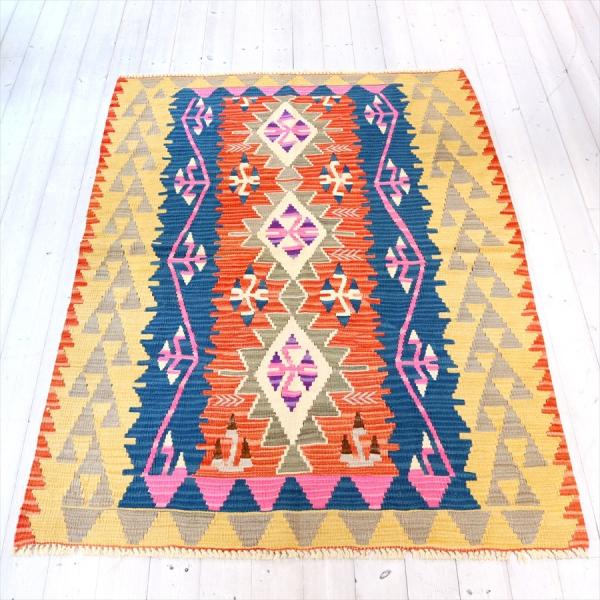 色にこだわるワンランク上のカイセリキリム セッヂャーデ 172x129cm 狼の足跡のモチーフ