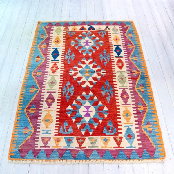 色にこだわるワンランク上のカイセリキリム セッヂャーデ 193x126cm ドラゴンのモチーフ