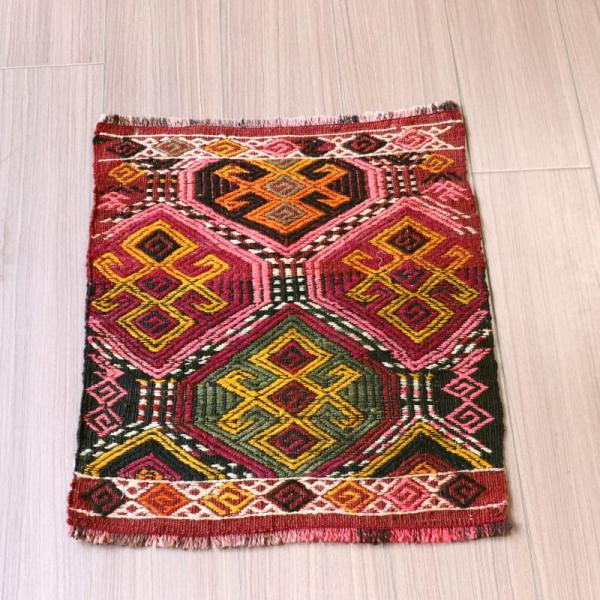 オールドキリム　小さなパネル 52x46cm カルス地方　ジジム織り