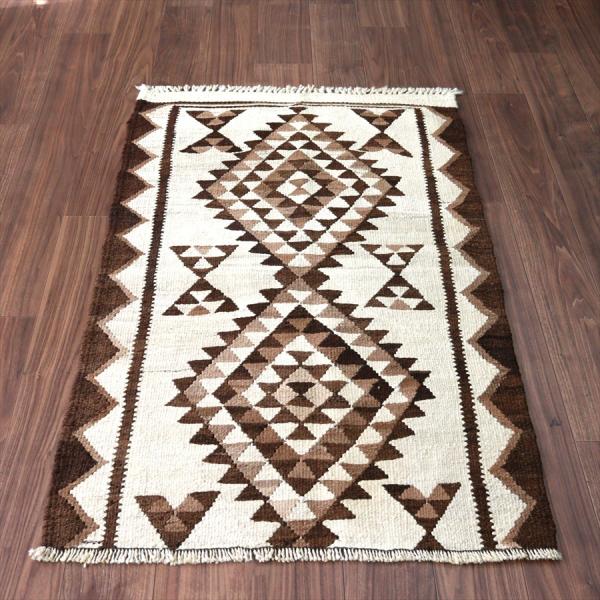 トルコの手織りキリム カルス 145x89cm メダリオンと幾何学モチーフ