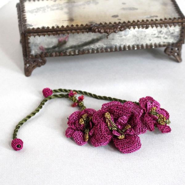 トルコのレース「オヤ」フラワーブレスレッドかぎ針編みのトゥオヤ