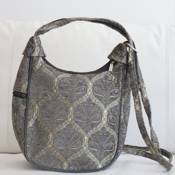 ショルダーバッグ　変形タイプ　トルコ製クレスト　グレー