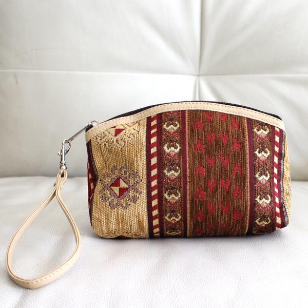 トルコデザインのポーチ シュニール素材幾何学モチーフ キリムデザイン/ブラウン