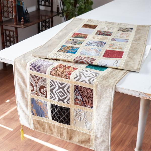 テーブルランナー　モザイクパッチワーク 200x50cmサイズ シュニール素材
