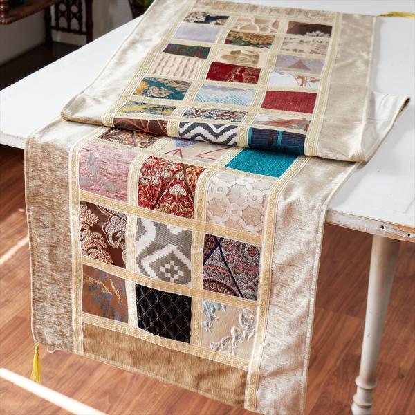 テーブルランナー　モザイクパッチワーク 200x50cmサイズ シュニール素材