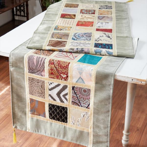 テーブルランナー　モザイクパッチワーク 200x50cmサイズ シュニール素材