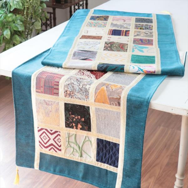 テーブルランナー　モザイクパッチワーク 200x50cmサイズ シュニール素材