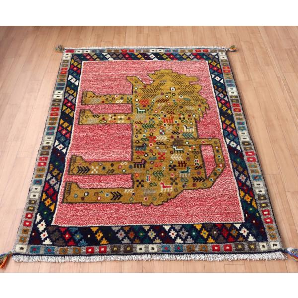 ライオンギャッベ カシュカイ族の手織りラグ 142x101cm 吠えるライオン