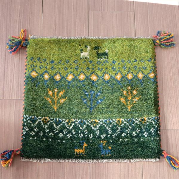 遊牧民の手織りギャッベ　 38x41cm イラン産　グリーン