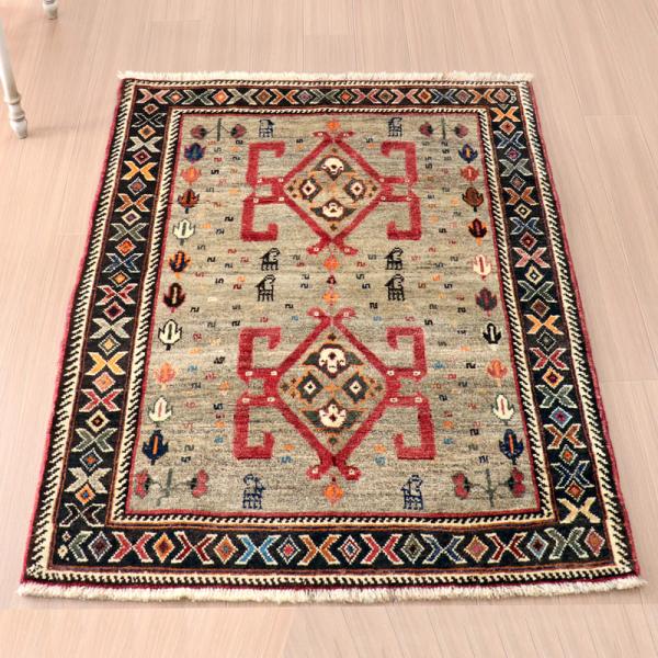 オールドギャッベ　ヴィンテージラグ　カシュカイ族 152x115cm 赤いスカラベ