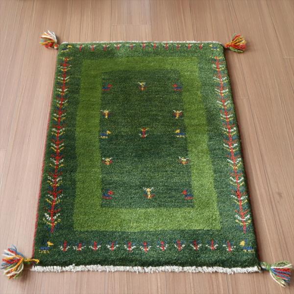 ギャッベ　手織りラグ イラン産 90x60cm 玄関サイズ　グリーン