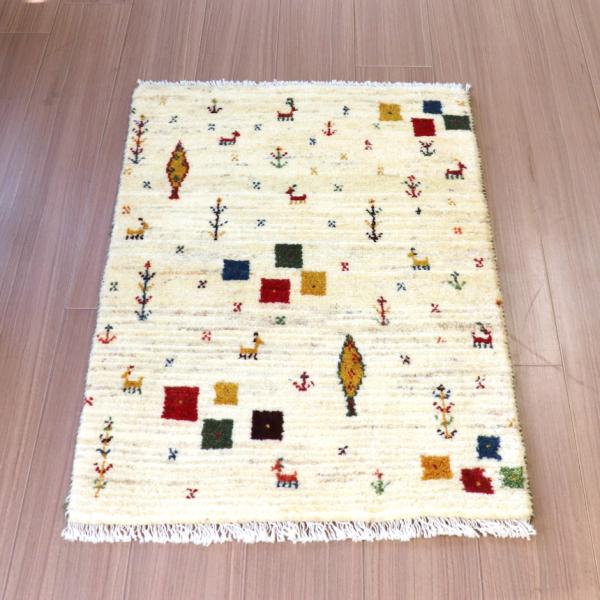 ギャッベ　イラン 手織り  89x63cm 玄関マットサイズ　ナチュラルアイボリー　動物やタイル