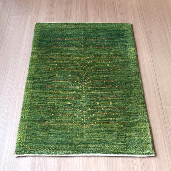 イラン産手織りギャッベ　バナフシェ 99x64cm 明るいグリーン　生命の木