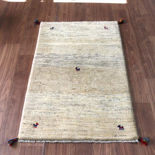 ギャッベ イランの手織りラグ 128x81cm シンプルモチーフ アイボリー