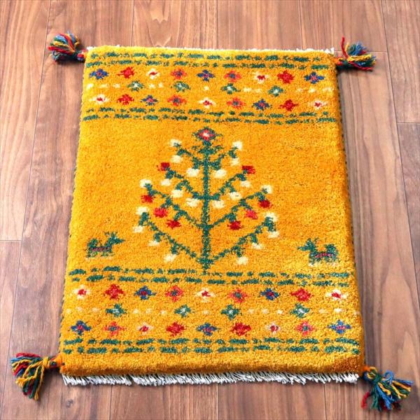 ギャッベ ミニギャベ イラン手織り 59×44cm イエローオレンジ 生命の樹とフラワーと動物