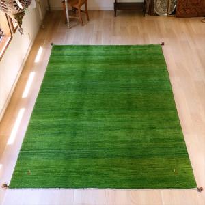 ギャッベ イラン産手織りラグ 300×200cm グリーン　シンプル　無地
