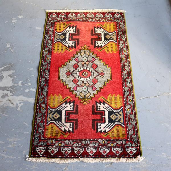 トルコ絨毯　トライバルラグ　ヤストゥク 102x52cm クルシェヒール  