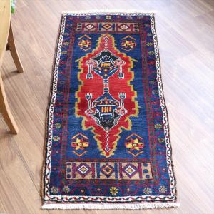 トルコ絨毯 ヤストゥク トライバルラグ 130x57cm コンヤ