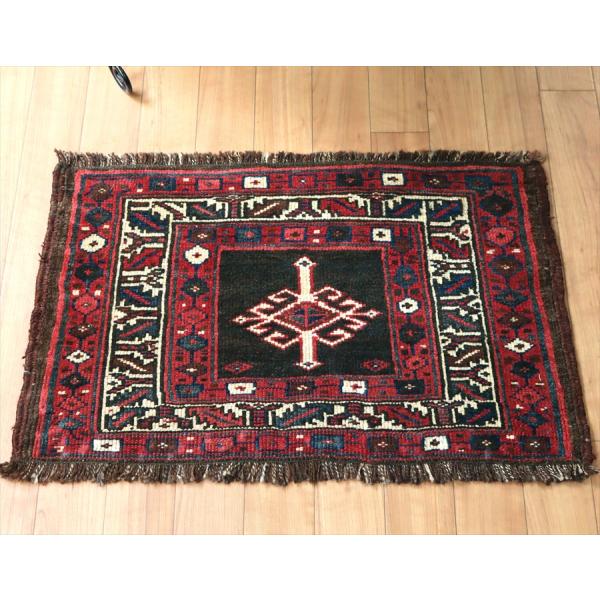 オールドラグ 荷物用のサドルバッグからのカット 40x62cm シャーサバン族 トライバルラグ