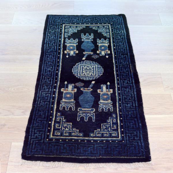 アンティークラグ 清王朝時代の中国絨毯 134x68cm 書道道具