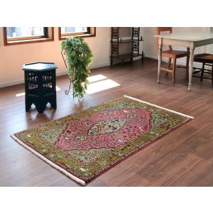 ペルシャ絨毯 タブリーズ 154x99cm 動...の詳細画像1