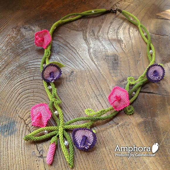 イーネ オヤ刺繍針で作る繊細なレースネックレス/アサガオの花