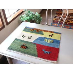 ギャッベキリム　テーブルサイズ 47x52cm カシュカイ族 風景のキリム