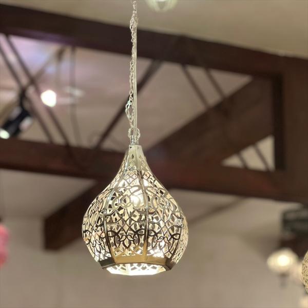 メタルシェード　ランタン　シルバー レーザーカットの透かし文様　８面 ペンダントライト