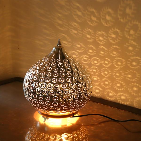 メタルシェードランプ　スタンドランプソアン　玉ねぎ形　高さ34cm　パイナップル　エジプト　ハンドメ...