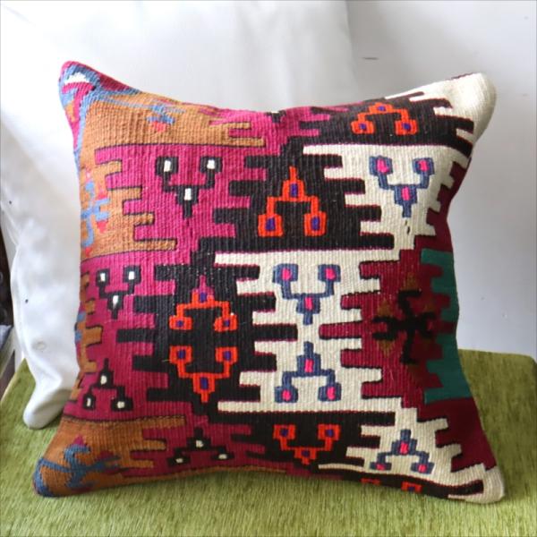 オールドキリム クッションカバーカイセリ地方 チフカナットキリム