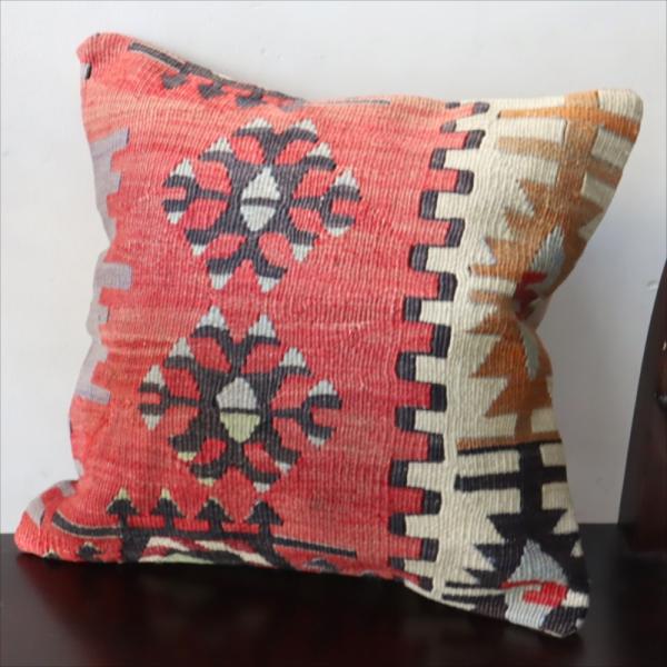 オールドキリム クッションカバートルコ南部アダナ地方 チフカナットキリム