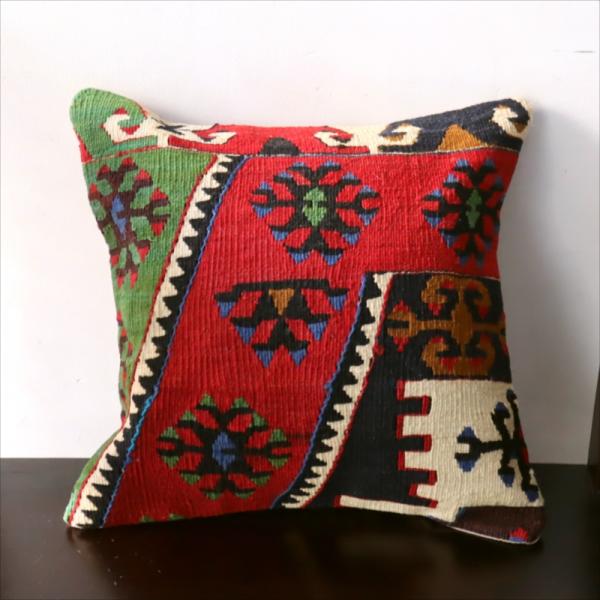オールドキリム クッションカバーマラテヤ チフカナットキリム