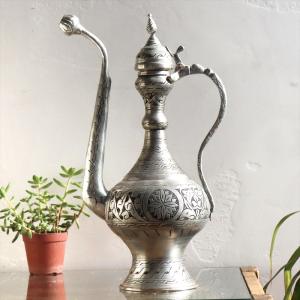 トルコ 銅製の水差し アンティークシルバー/高さ24cm