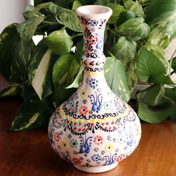 トルコ陶器 花瓶 一輪挿し フラワーベース 高さ20×直径12cm フラワーデザイン ホワイト