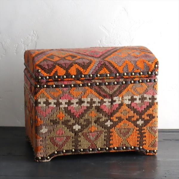 オールドキリム木製家具 宝箱Ｍサイズカルス W36.5xH31xD27cm