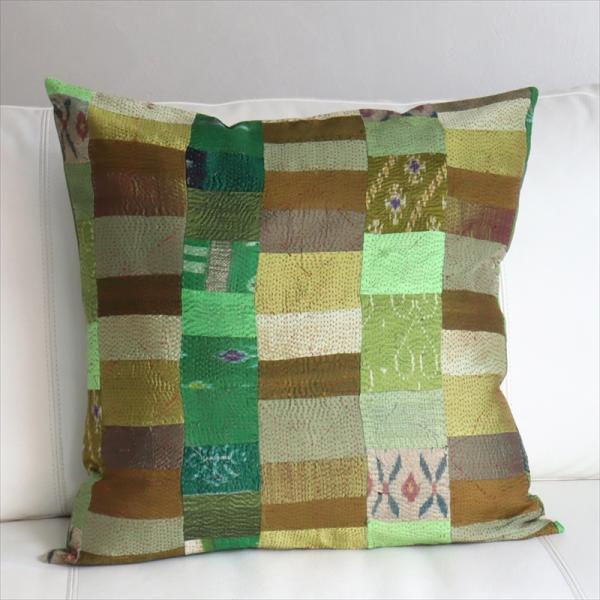 カンタ刺繍　シルク　クッションカバー51×51cmモザイクパッチワーク　グリーングラデーション