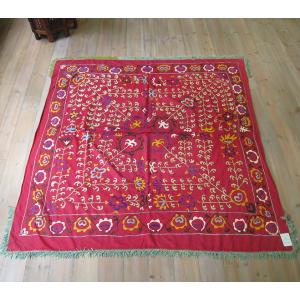 ウズベキスタン刺繍布 スザニ シルクの手刺繍スザニ ウズベキスタンの刺繍布オールドスザンニビーズタッ...