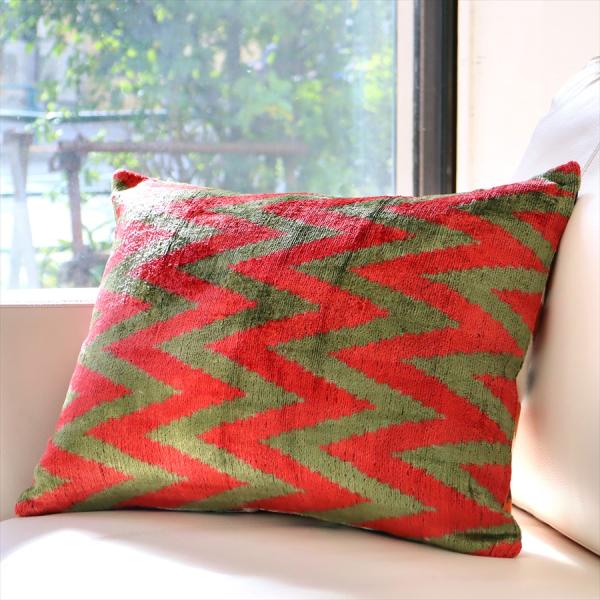 アトラス(イカット 絣) クッションカバー ウズベキスタン 横長クッション シルク ベルベット 50...