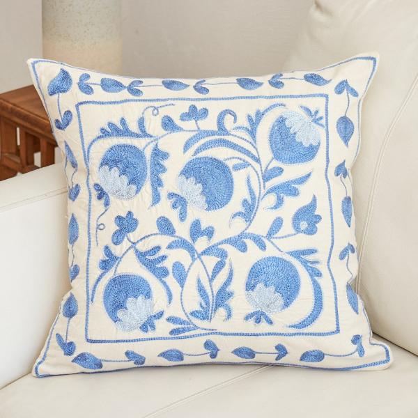 スザンニ刺繍 クッションカバー 43×42cm ウズベキスタン　Suzani スザニ　ザクロの実