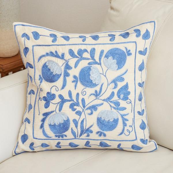 スザンニ刺繍 クッションカバー 44×42cm ウズベキスタン　Suzani スザニ　ザクロの実