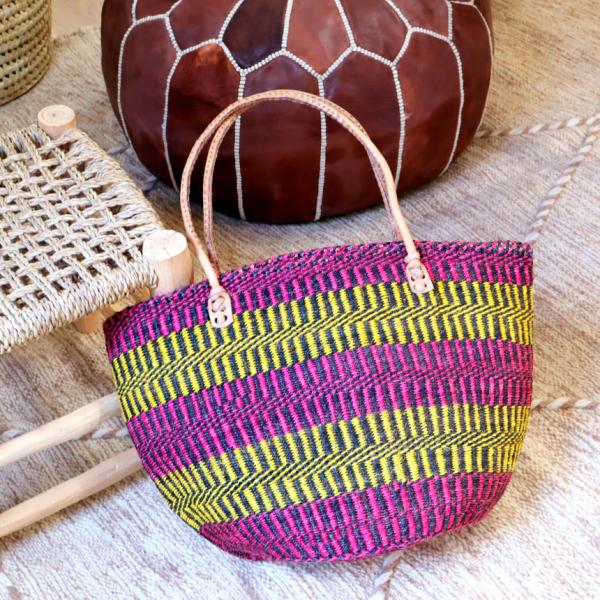 ケニアバッグ　サイザル麻の丸底ショルダーバッグ 【現品】ピンクｘイエロー