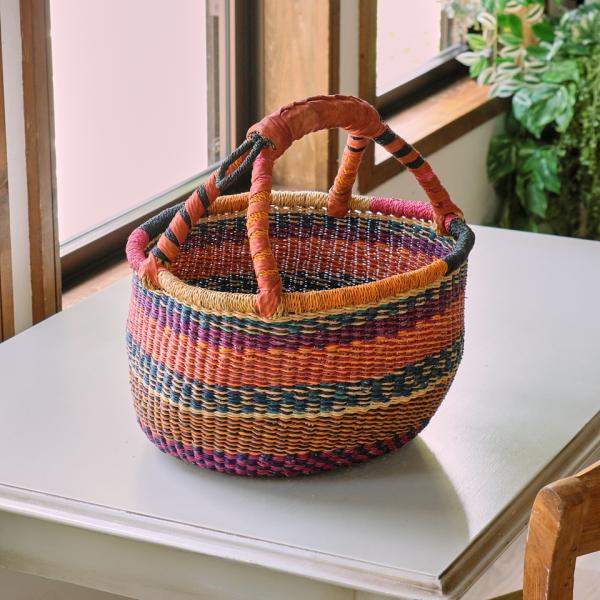ブルキナバスケット アフリカンバスケット 直径36cm 羊革の持ち手 カラフルストライプ 【現品】　