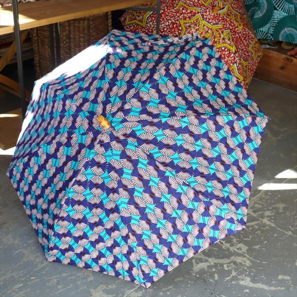 パーニュ　長傘 日傘 アフリカンプリント パラソル　ターコイズブルー　ブルーデイジー